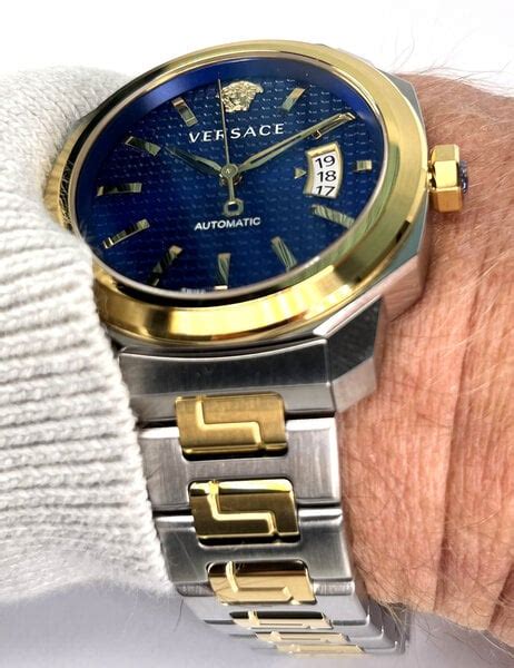 Versace VEAG00222 Dylos automatic watch 42 mm 